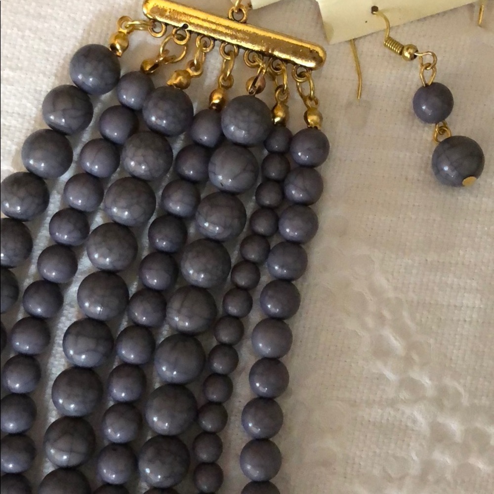 CHARCOAL Bead Strand Necklace & Earrings set - Picture 6 of 9
